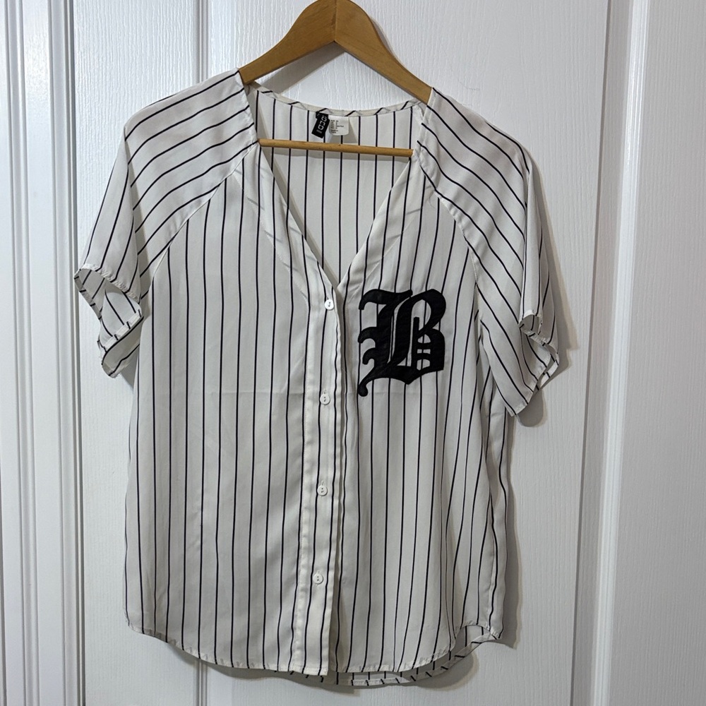 Chic Striped Button-Down Shirt with Letter Detail